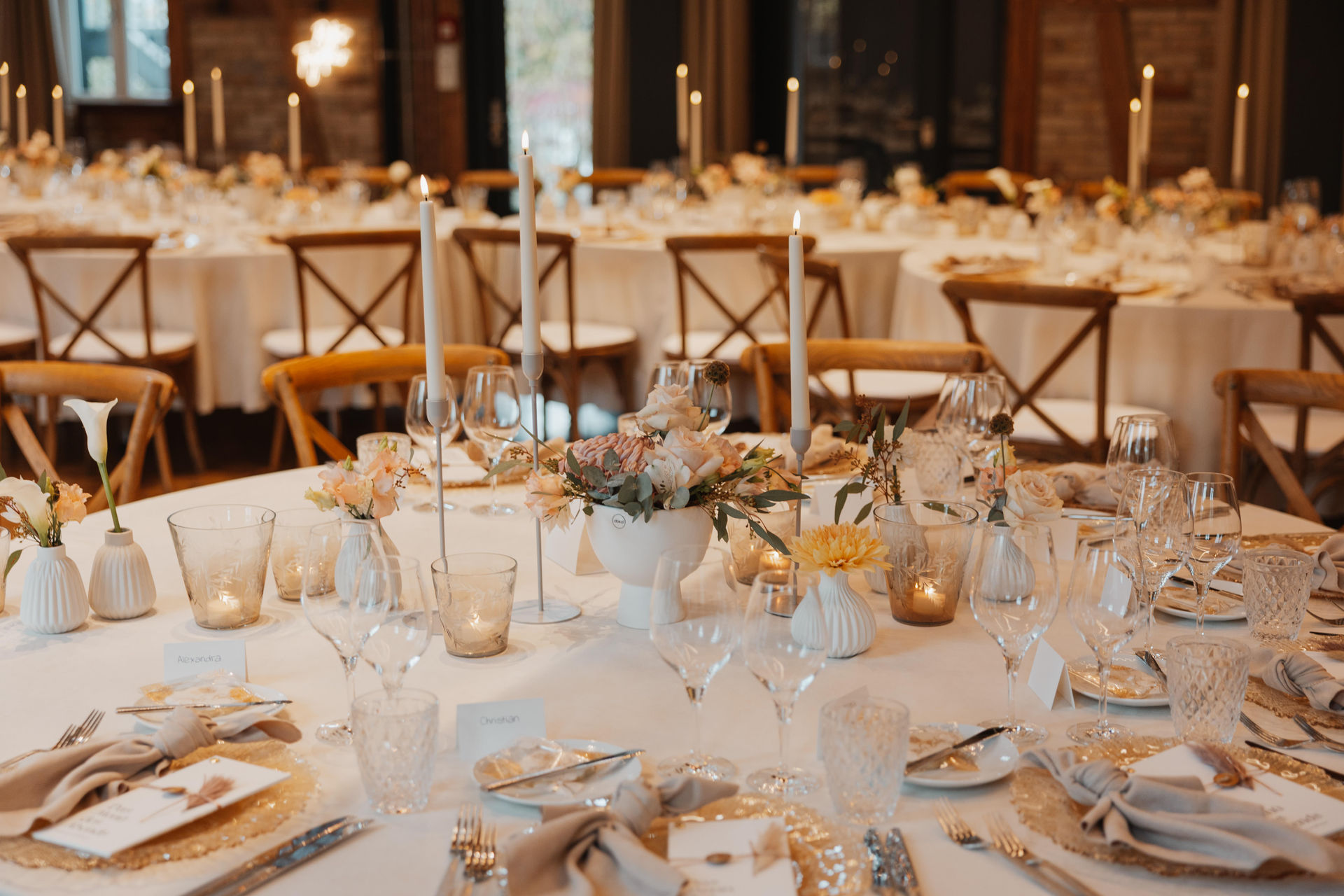 130 - FAKE_Wedding_2025-130